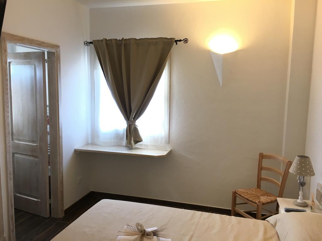Monti Di Jogliu Farm stay *